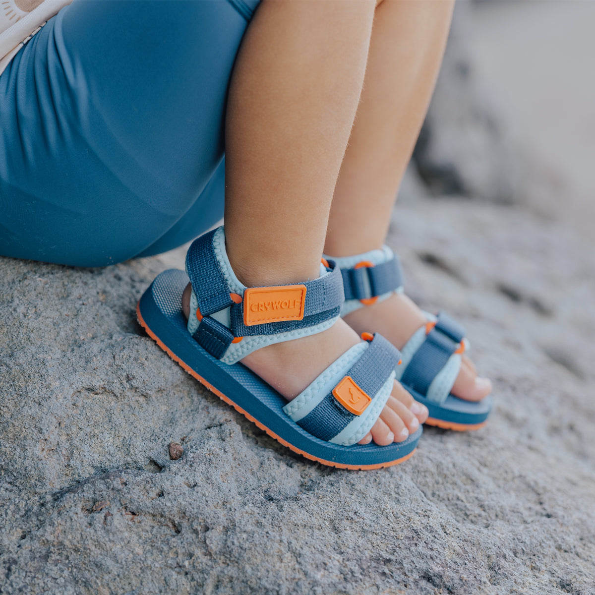 Crywolf Beach Sandal Navy Pop