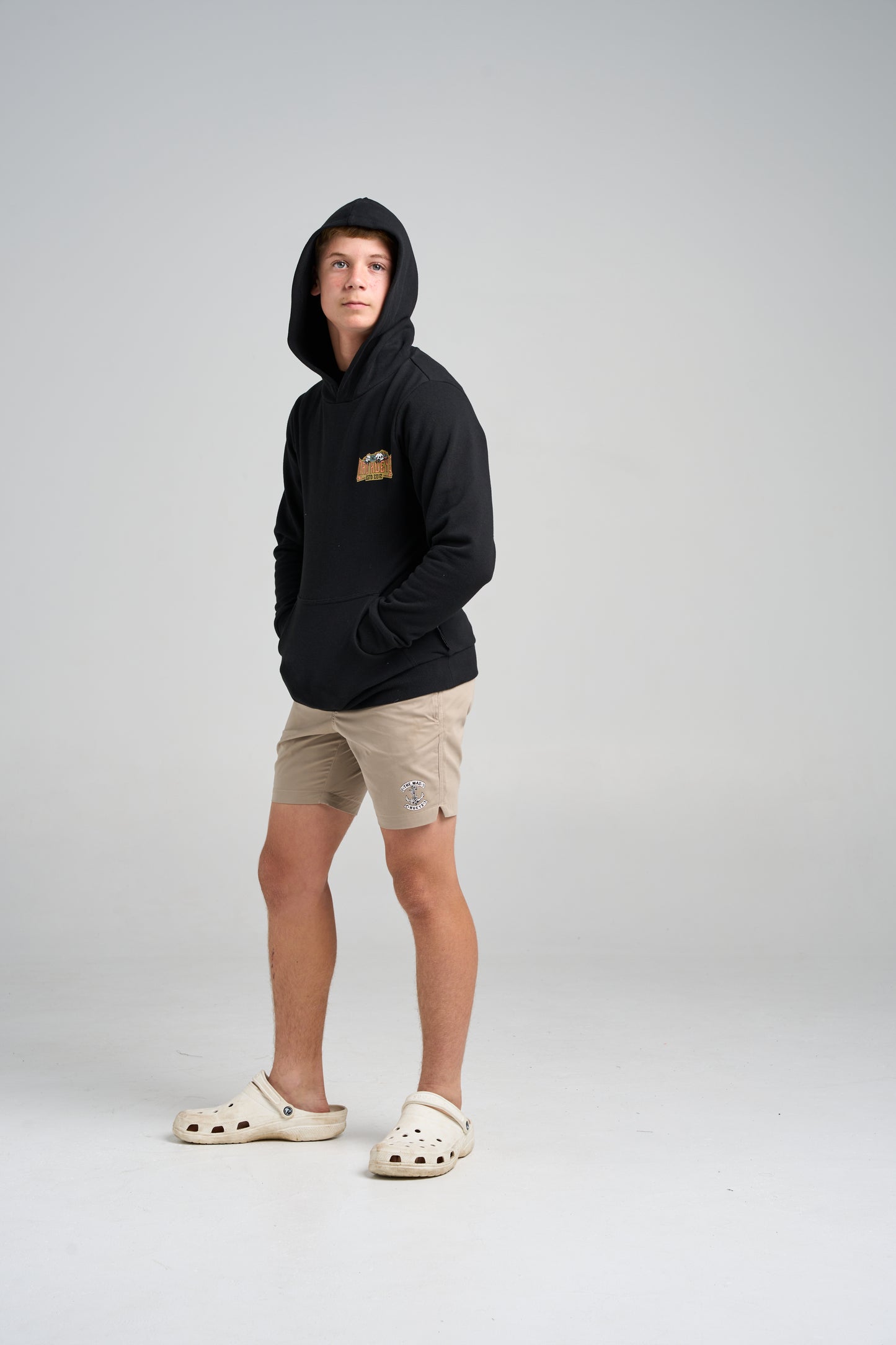 The Mad Hueys Tropic Frothin Club Pullover