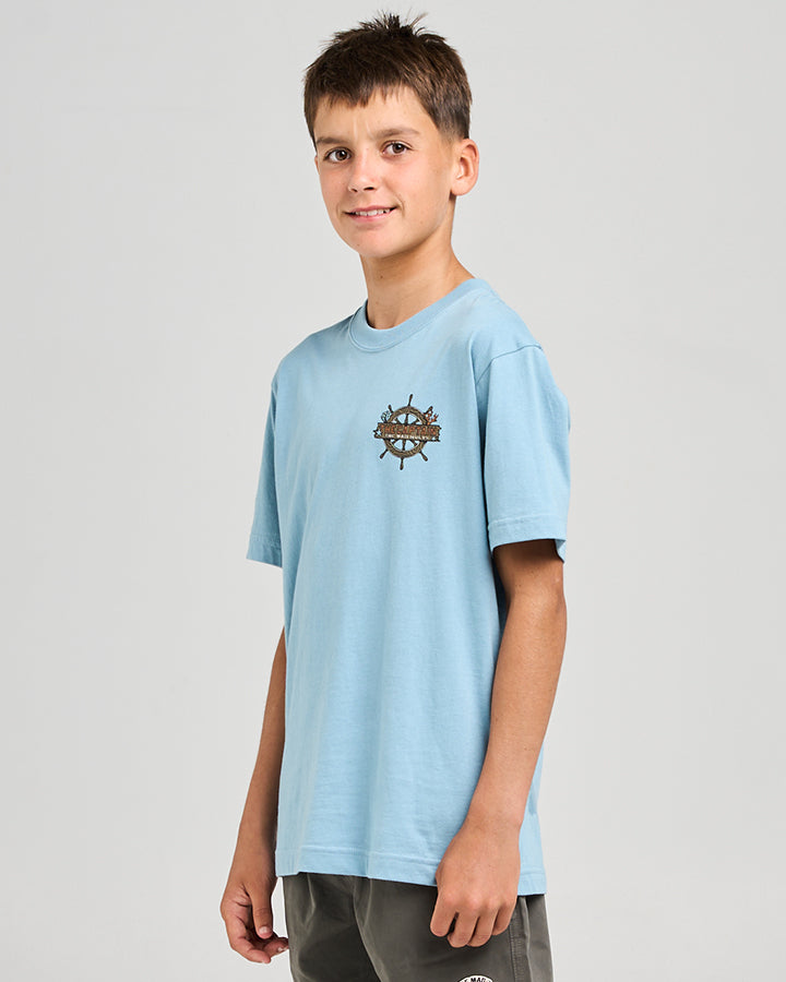 Mad Hueys The Sea Captain Tee Steel Blue