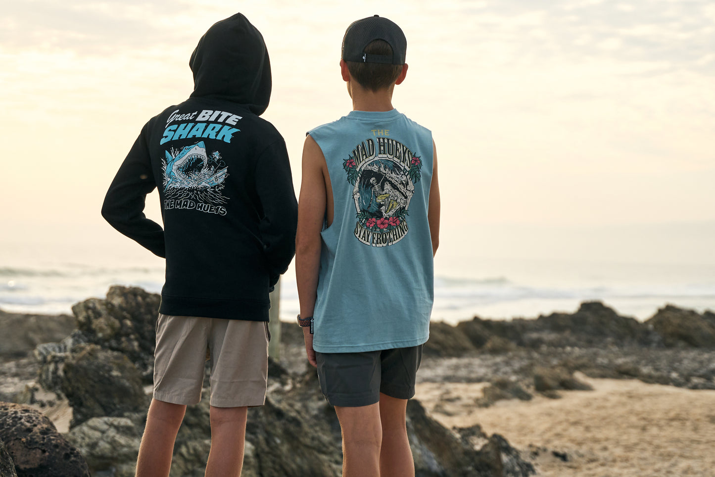Mad Hueys Great Bite Shark Hooded Pullover Black