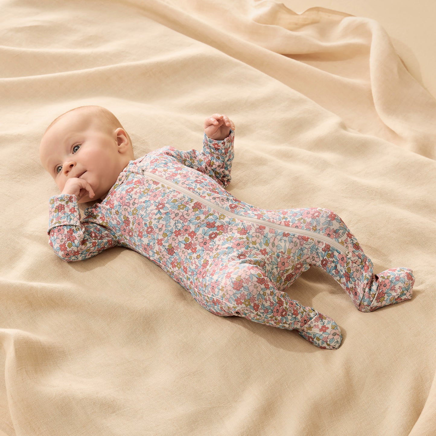 Wilson & Frenchy Organic Zipsuit with Feet Summer Bloom