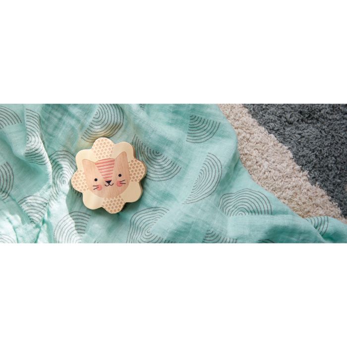 Le Petit Collage Lion Rattle