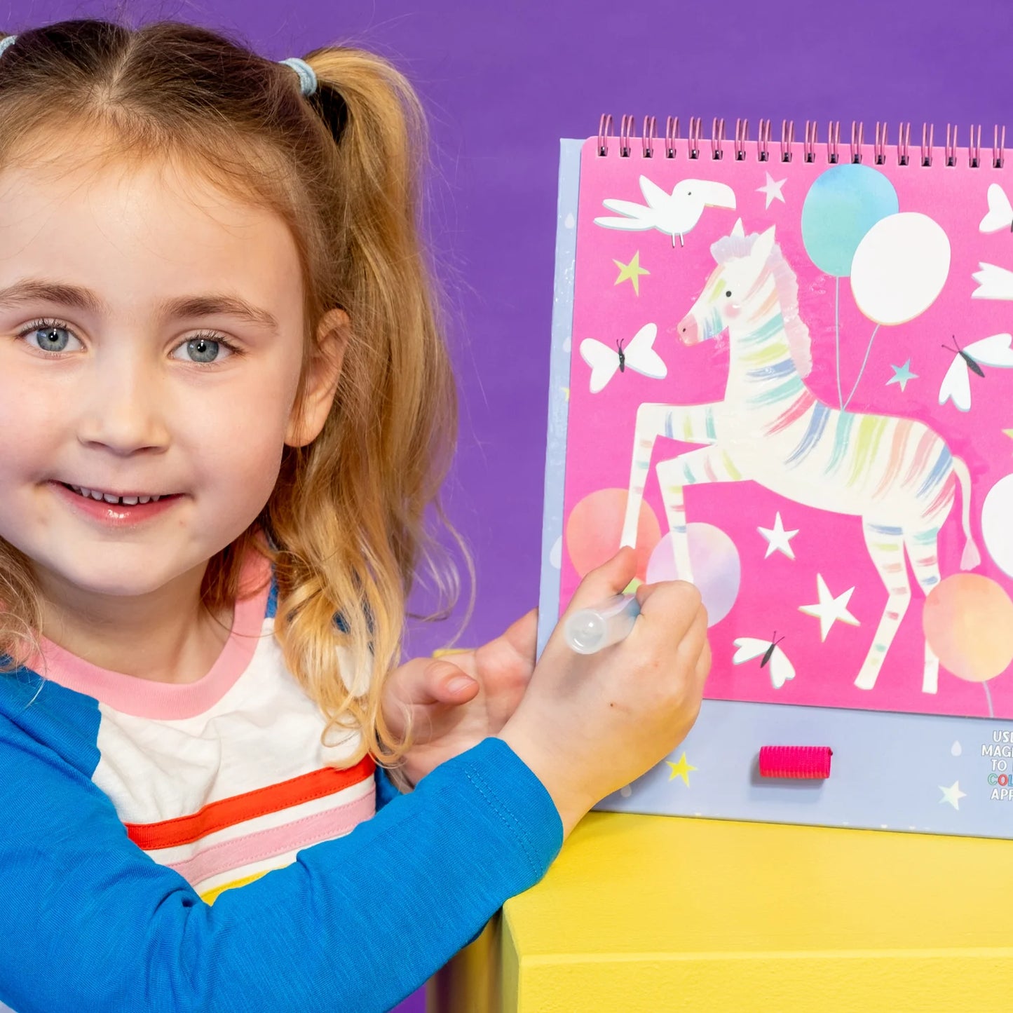 Floss & Rock Magic Colour Changing Watercard Easel and Pen | Fantasy