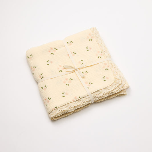 Over the Dandelions Organic Muslin Blanket Daisy with Lace