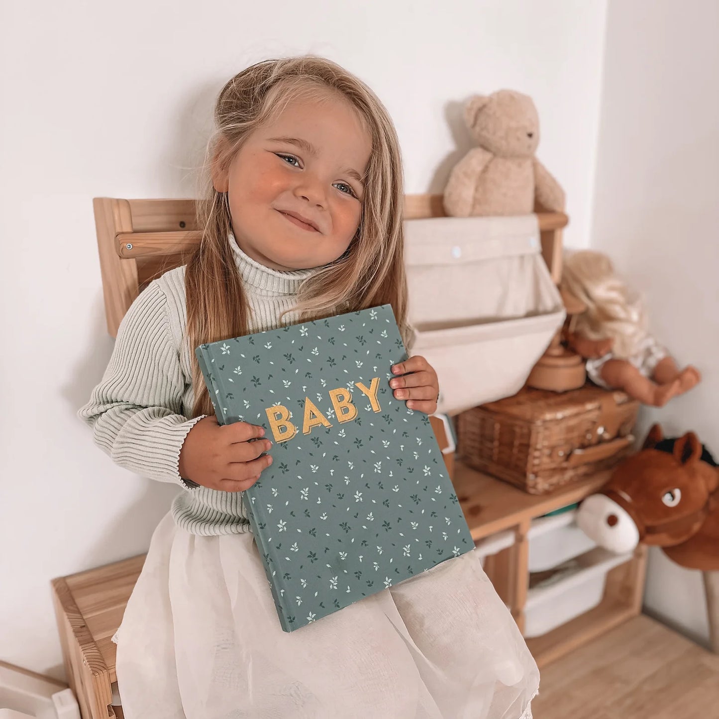 Baby Book Pine - 3rd Edition