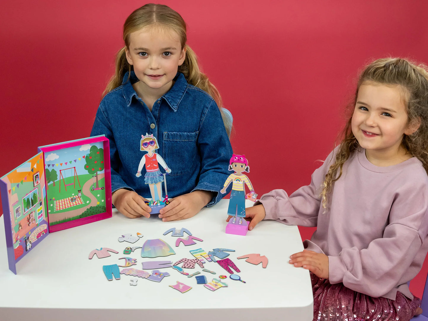 Floss & Rock Best Friends | Magnetic Dress Up Doll