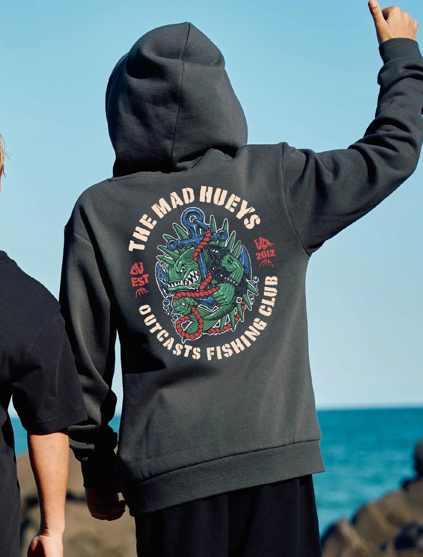 Mad Hueys Outcasts Hooded Pullover Vintage Black