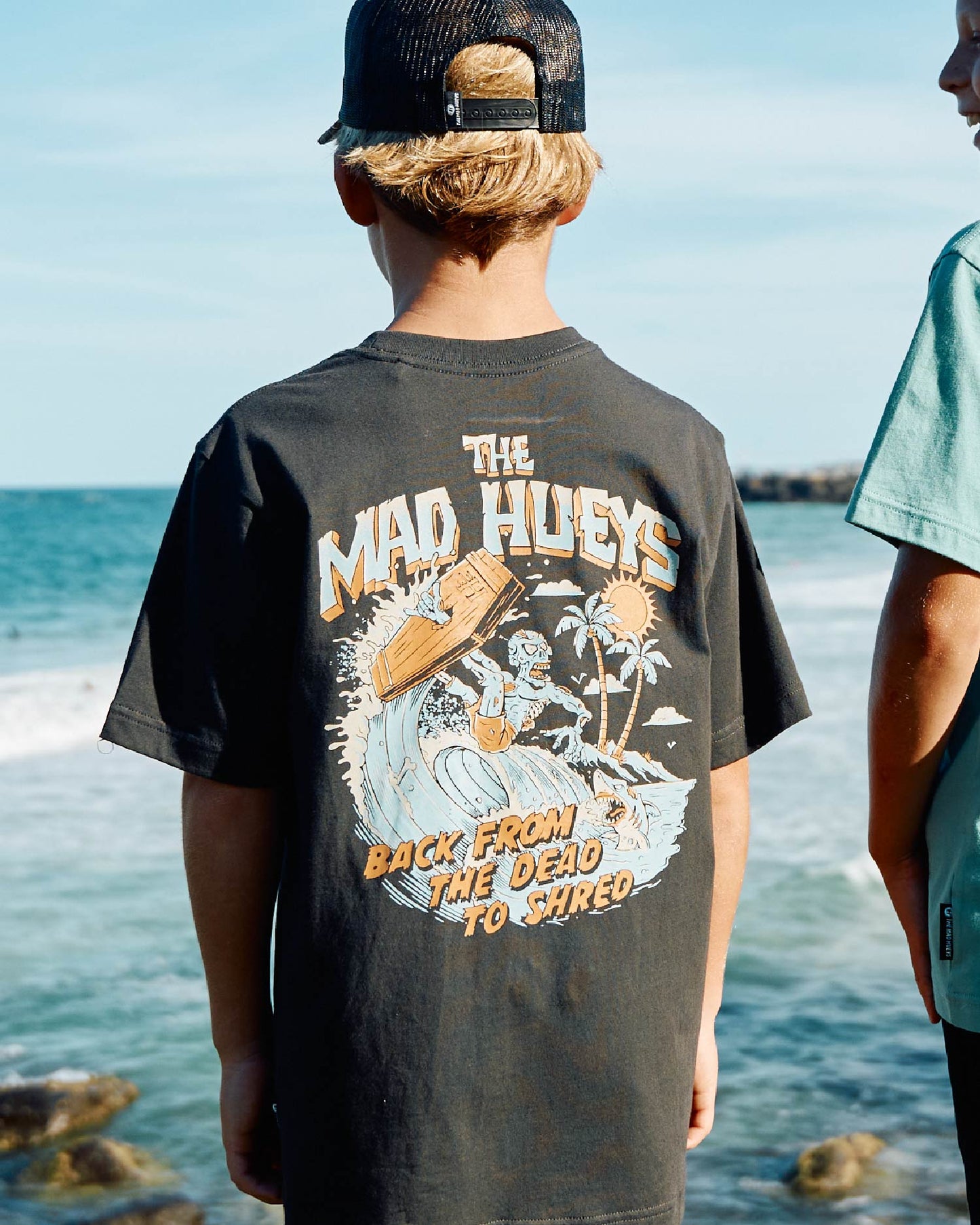 Mad Hueys Shred Dead Tee Vintage Black