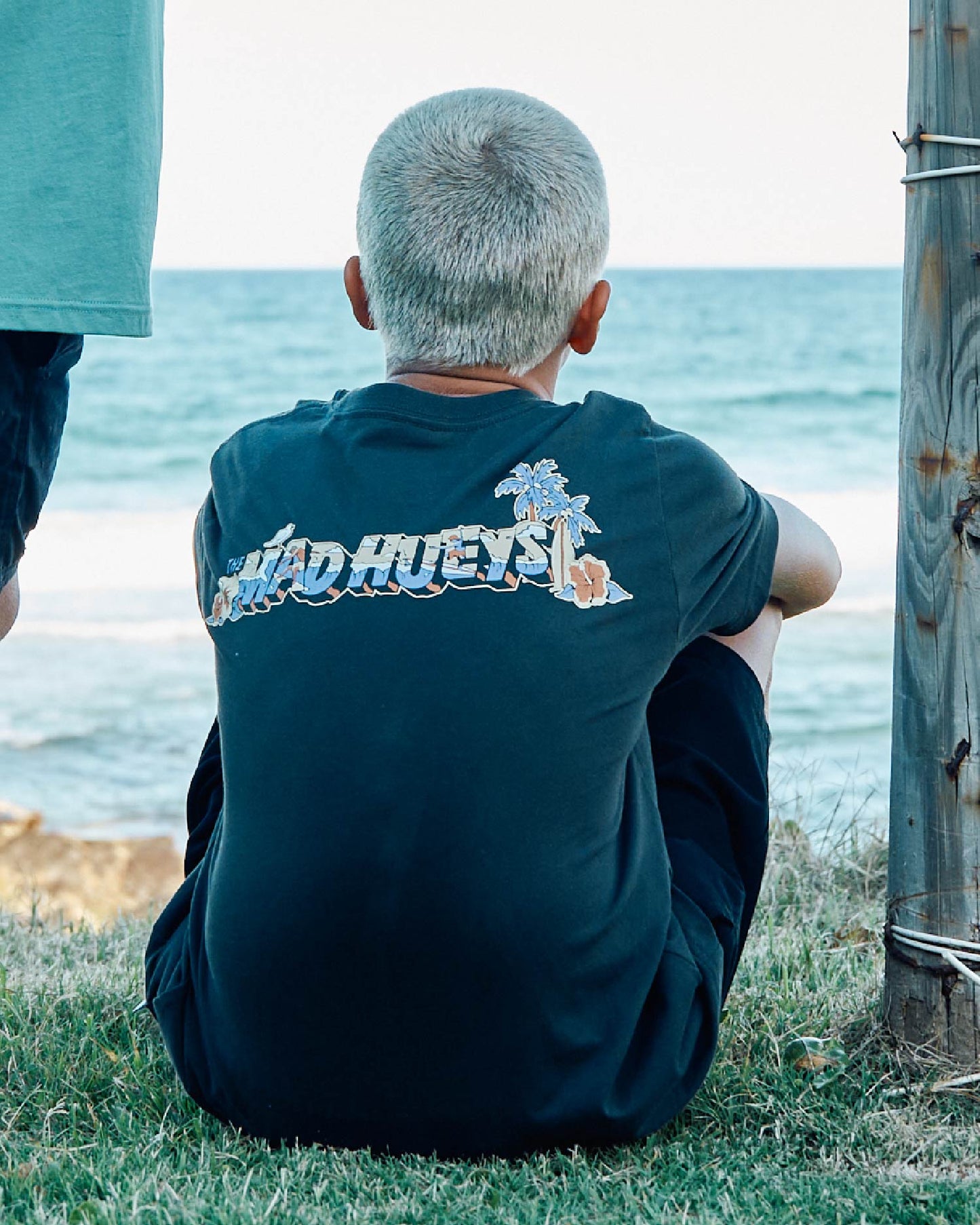Mad Hueys Surfing Hueys Tee Vintage Black