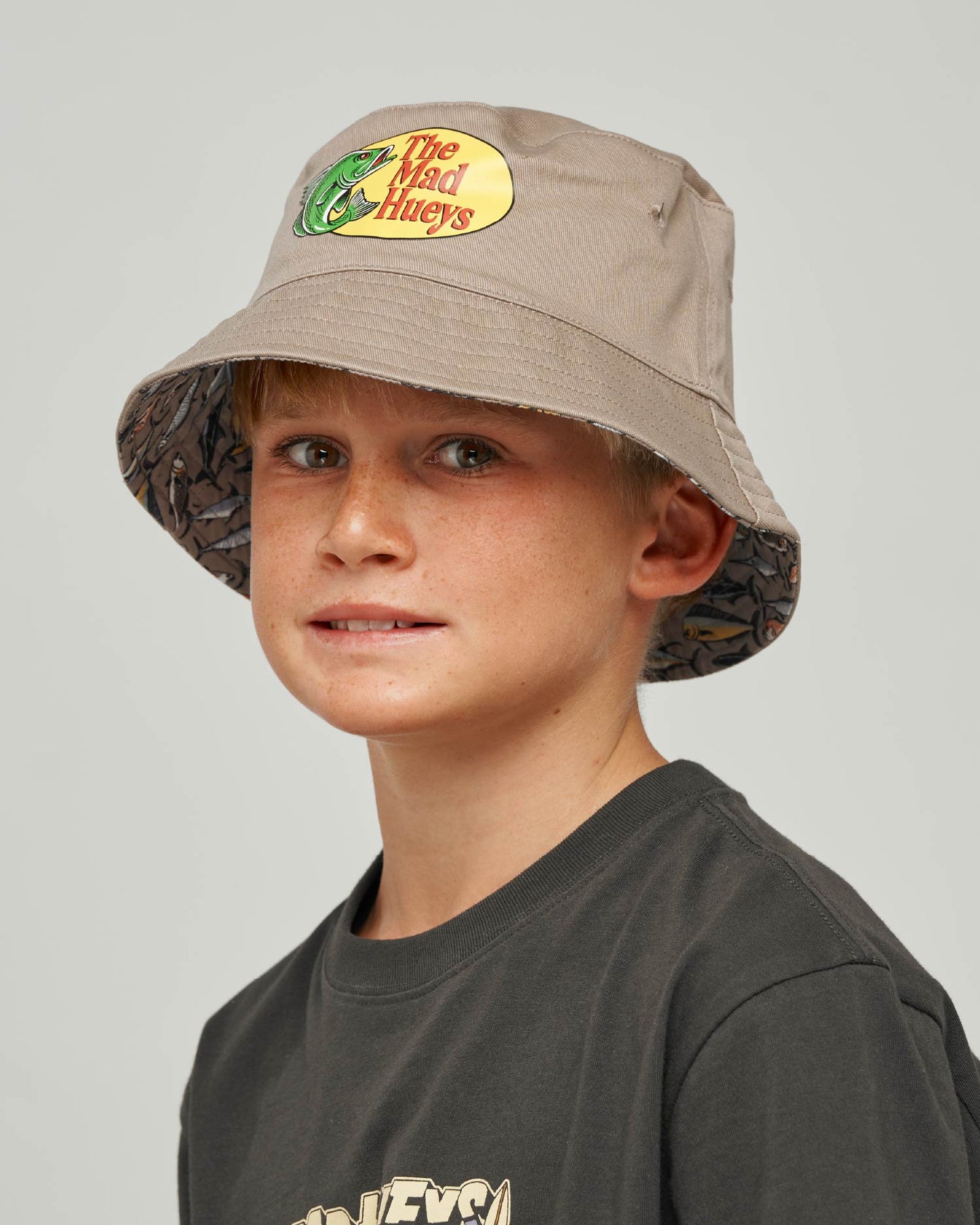 Mad Hueys Pro Hueys Reversible Bucket Hat Taupe