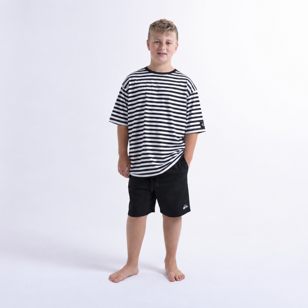 Hello Stranger Walk Short Black