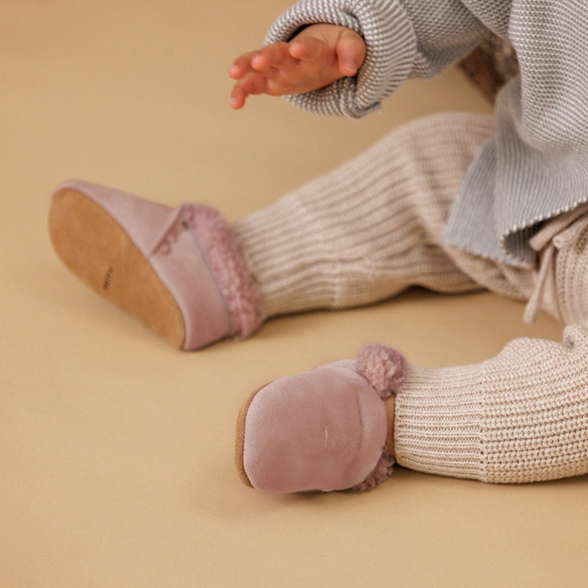 Pretty Brave Baby Cosy Moc Dusky Pink