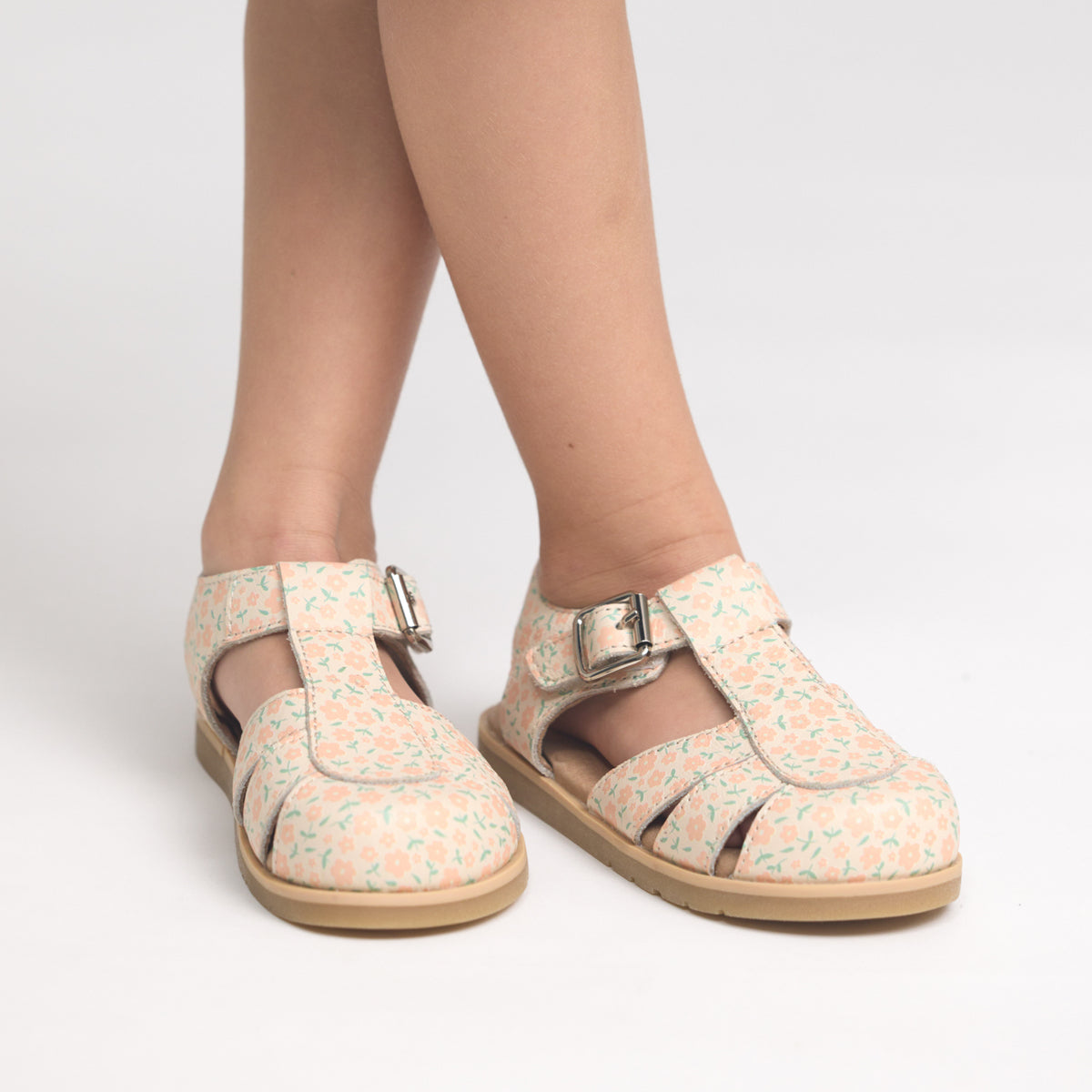 Pretty Brave Child Sandal Maggie Peach Meadow