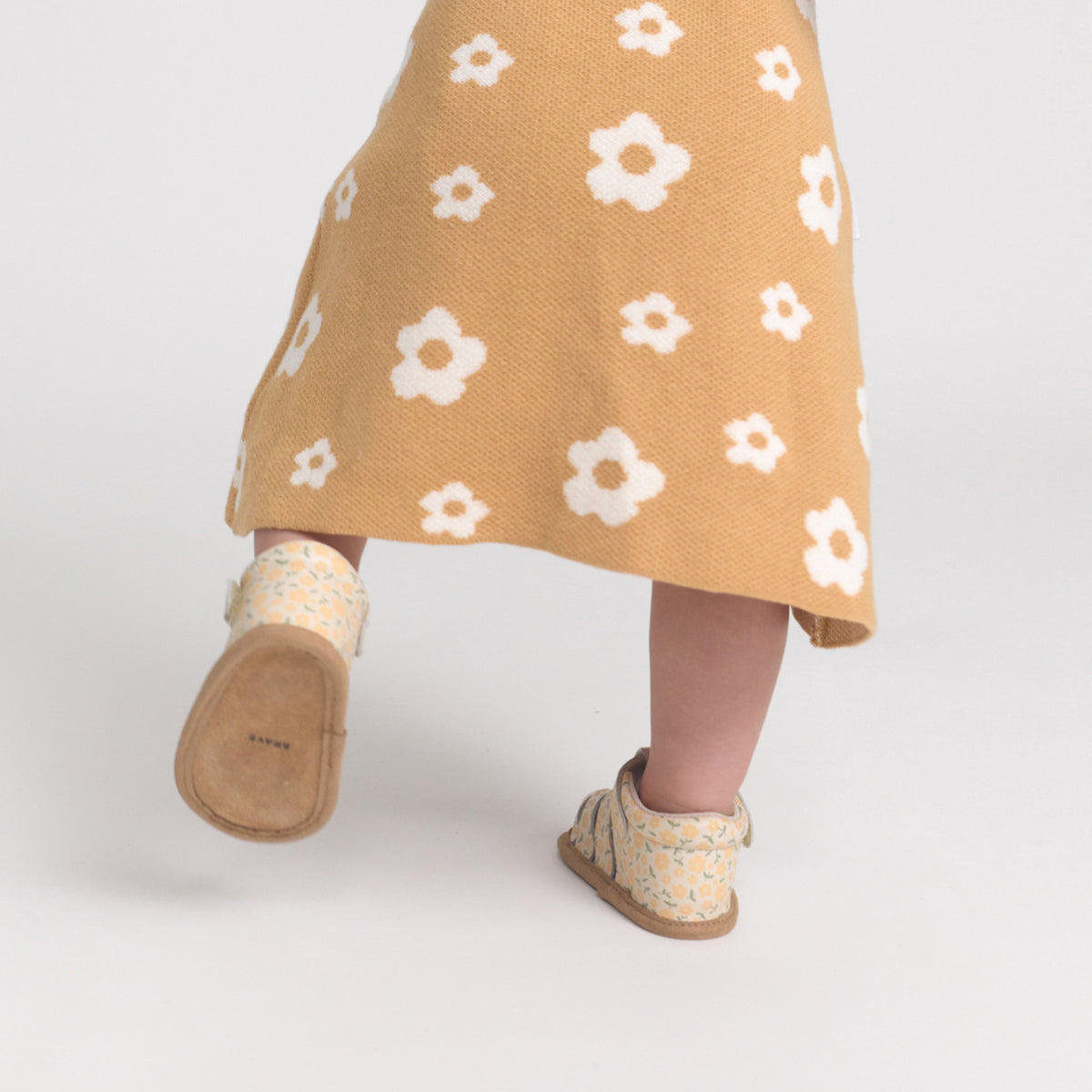 Pretty Brave Baby Sandal Rio Peach Meadow
