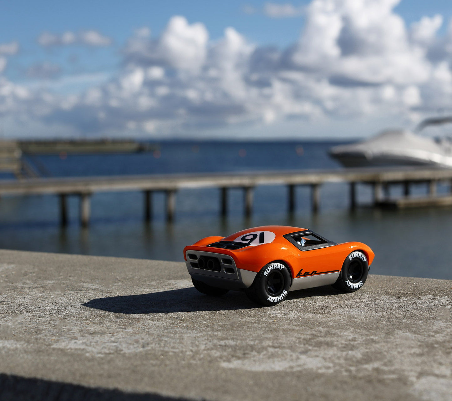 Playforever Mini Ken Gibson