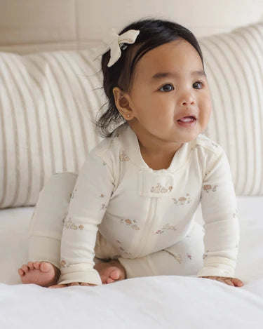 Quincy Mae Zip Long Sleeve Sleeper Bunnies