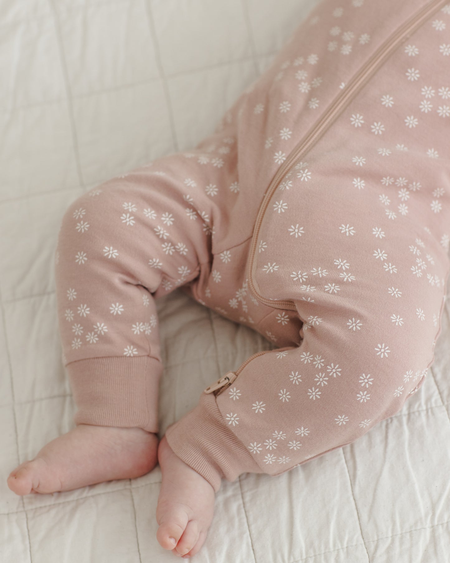 Quincy Mae Zip Long Sleeve Sleeper Mauve Daisy