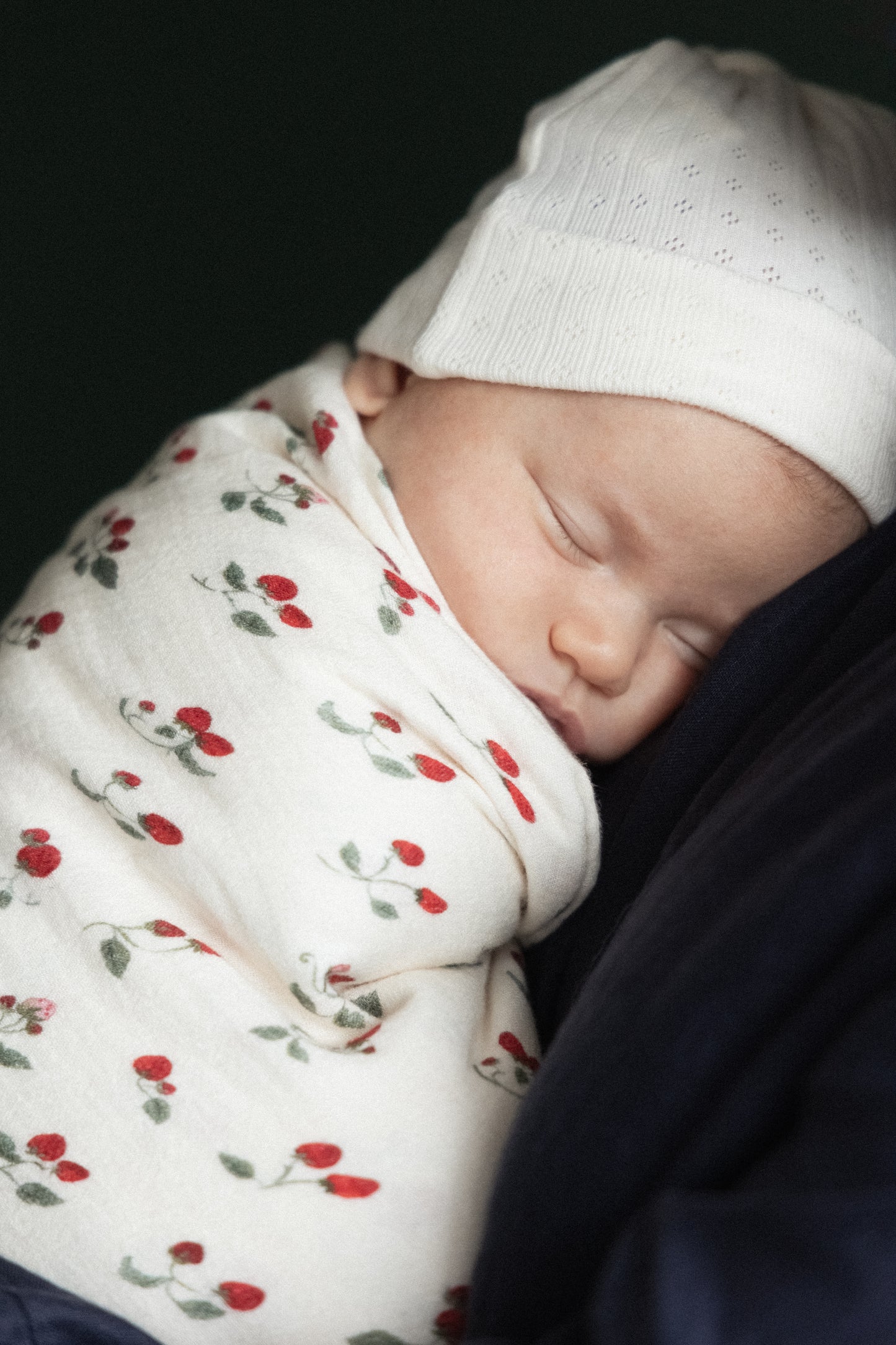 Nature Baby Muslin Wrap Strawberry Blush Print