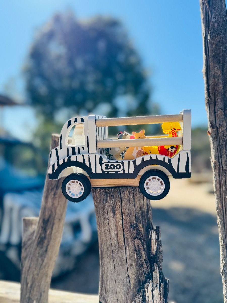 Wooden Pullback Zoo Truck